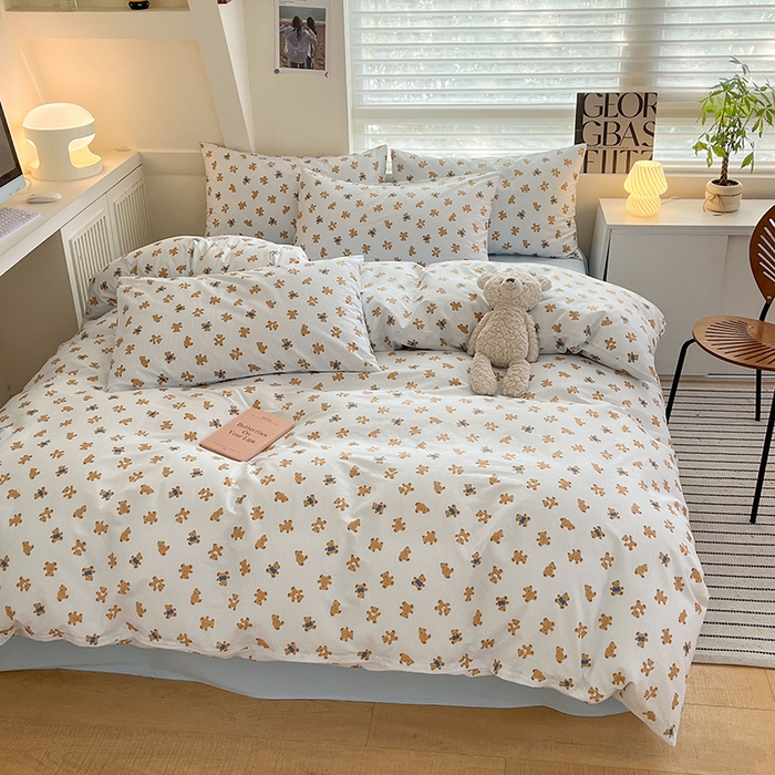 91家纺网 家纺一手货源 找家纺  柠馨 2024新款帕拉图系列13372全棉印花四件套 哈皮熊