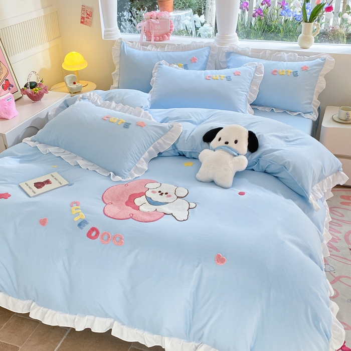 91家纺网 家纺一手货源 找家纺 易禾家纺 2024新款专板花型亲肤水洗棉毛巾绣四件套-跳跳狗 跳跳狗-蓝