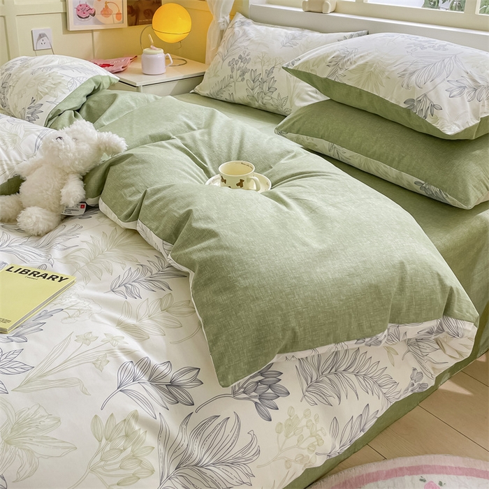 91家纺网 家纺一手货源 找家纺 启程2024新款全棉13372印花四件套直播爆款法式复古碎花系列 霜叶-绿