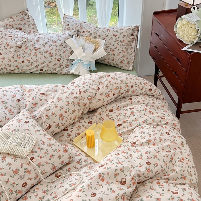 91家纺网 家纺一手货源 找家纺 启程2024新款全棉13372印花四件套直播爆款法式复古碎花系列 凯伦庄园