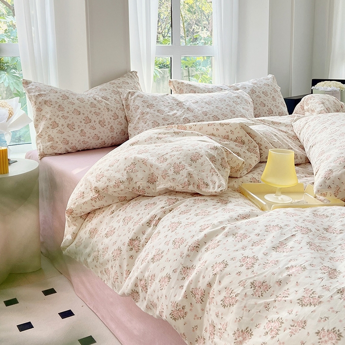 91家纺网 家纺一手货源 找家纺 启程2024新款全棉13372印花四件套直播爆款法式复古碎花系列 月光集