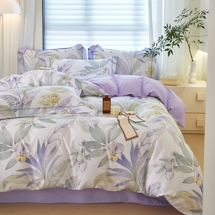 91家纺网 家纺一手货源 找家纺 启航家居 2025春夏全棉铂金棉数码印花四件套 花意飘香紫