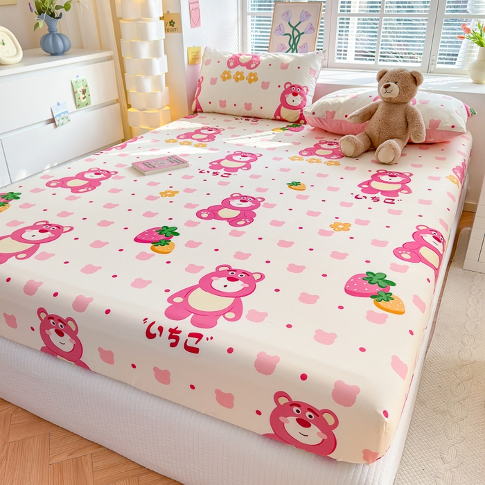 91家纺网 家纺一手货源 找家纺 清雅福 2024新款全棉13372小清新单床笠 开心草莓熊