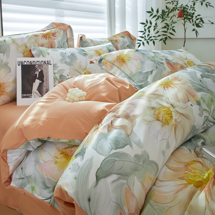 91家纺网 家纺一手货源 找家纺 启航家居 2025春夏全棉铂金棉数码印花四件套 花的旅途桔