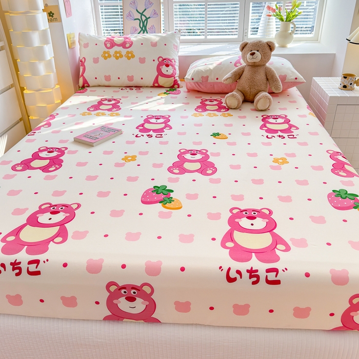 91家纺网 家纺一手货源 找家纺 清雅福 2024新款全棉13372小清新单床笠 开心草莓熊