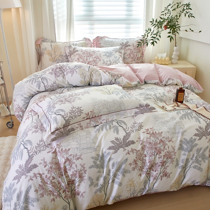 91家纺网 家纺一手货源 找家纺 启航家居 2025春夏全棉铂金棉数码印花四件套 画意枝头粉