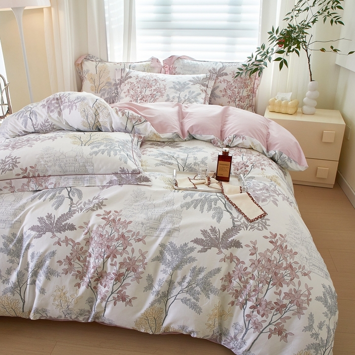 91家纺网 家纺一手货源 找家纺 启航家居 2025春夏全棉铂金棉数码印花四件套 画意枝头粉