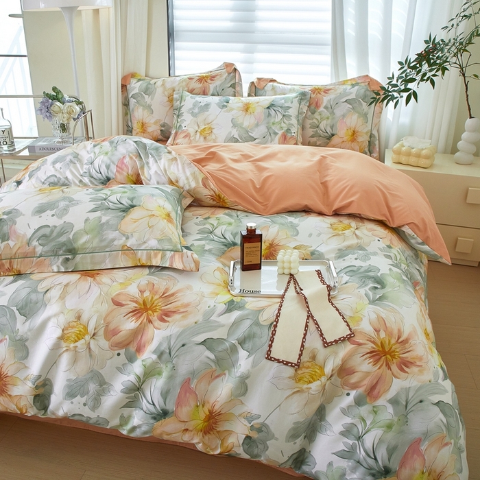 91家纺网 家纺一手货源 找家纺 启航家居 2025春夏全棉铂金棉数码印花四件套 花的旅途桔