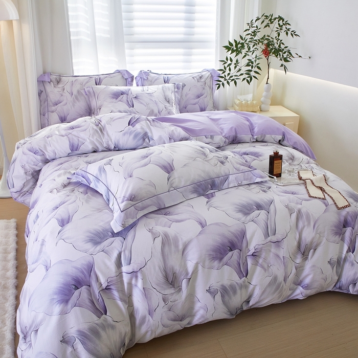 91家纺网 家纺一手货源 找家纺 启航家居 2025春夏全棉铂金棉数码印花四件套 步步生莲紫