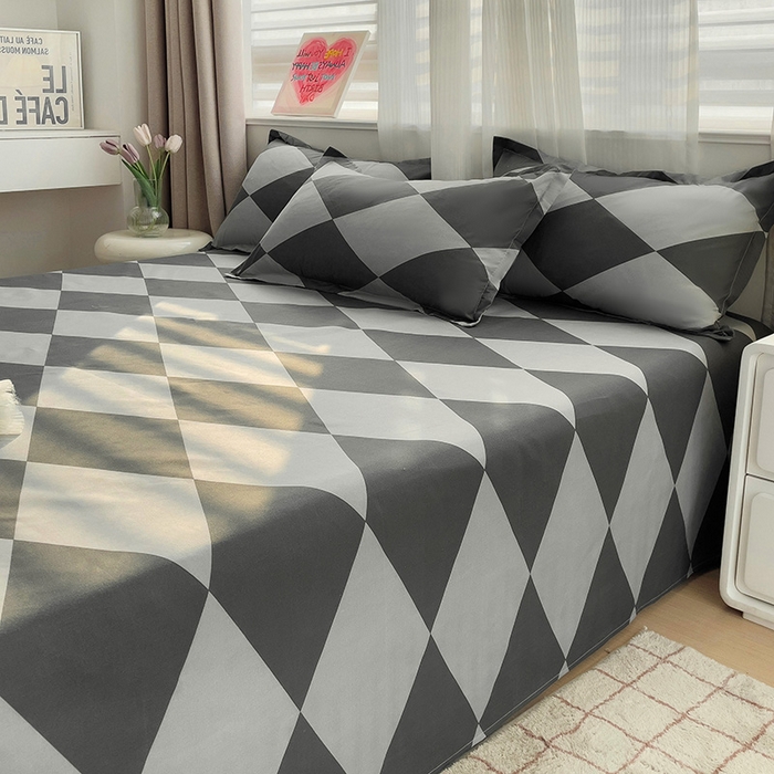 91家纺网 家纺一手货源 找家纺 楠沐家纺  2025年新款亲肤水洗棉芦荟棉印花床单系列 菱格灰