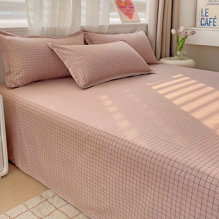 91家纺网 家纺一手货源 找家纺 楠沐家纺  2025年新款亲肤水洗棉芦荟棉印花床单系列 小粉格