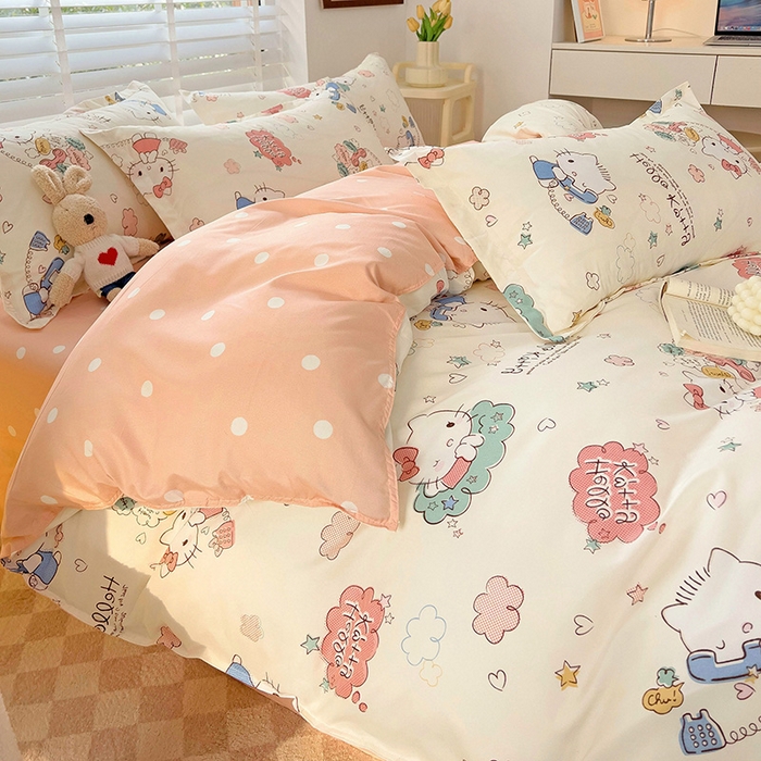 91家纺网 家纺一手货源 找家纺 楠沐家纺 2025新款亲肤柔软水洗棉磨毛印花被套 KT粉蓝喵喵