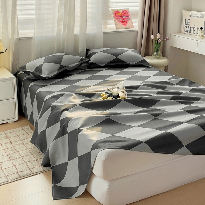 91家纺网 家纺一手货源 找家纺 楠沐家纺  2025年新款亲肤水洗棉芦荟棉印花床单系列 菱格灰