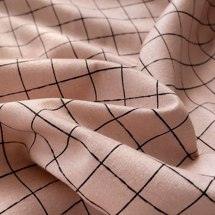 91家纺网 家纺一手货源 找家纺 楠沐家纺  2025年新款亲肤水洗棉芦荟棉印花床单系列 小粉格