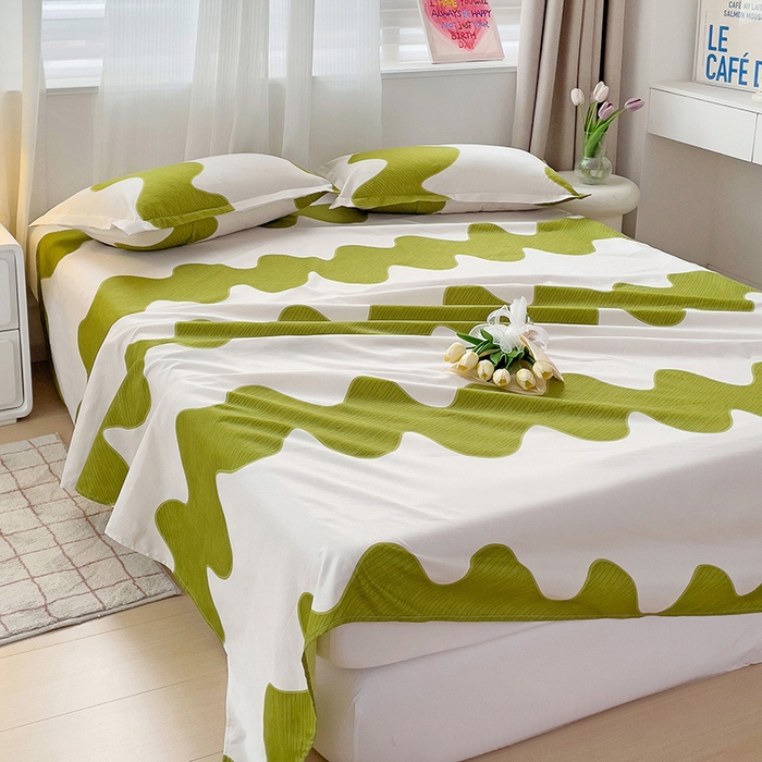 91家纺网 家纺一手货源 找家纺 楠沐家纺  2025年新款亲肤水洗棉芦荟棉印花床单系列 波浪纹-绿