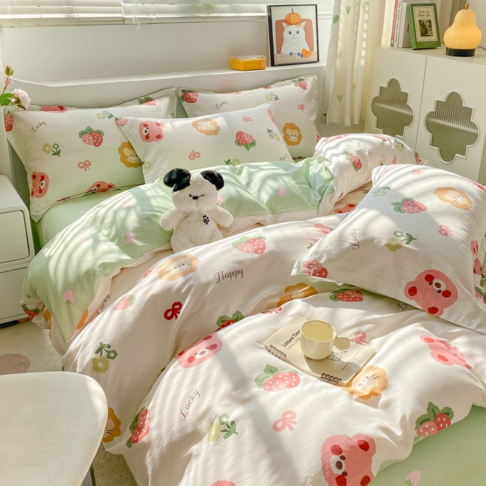 91家纺网 家纺一手货源 找家纺 朵安家纺 2024新款12868全棉四件套系列-四件套 草莓熊