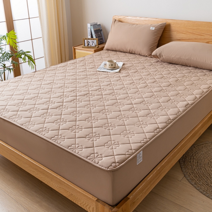 91家纺网 家纺一手货源 找家纺 ab家纺 2024新款40支全棉纯色夹棉床笠 卡其