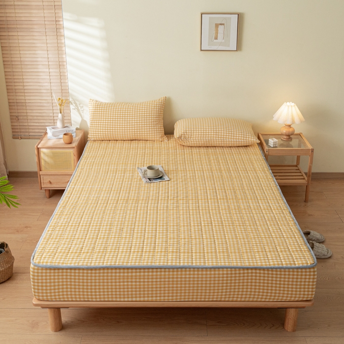 91家纺网 家纺一手货源 找家纺 ab家纺 2024新款色织全棉夹棉床笠 小格-黄