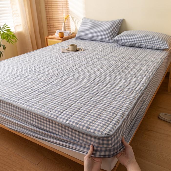 91家纺网 家纺一手货源 找家纺 ab家纺 2024新款色织全棉夹棉床笠 小格-蓝