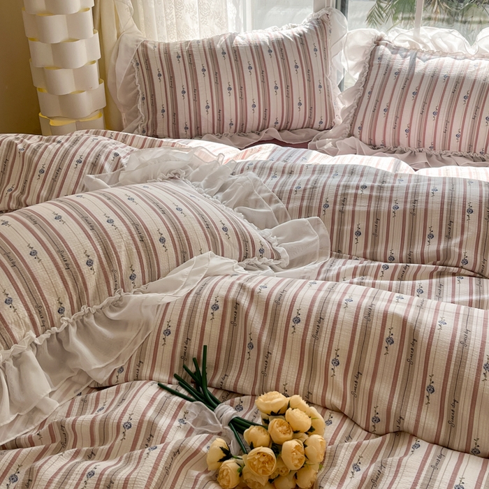 91家纺网 家纺一手货源 找家纺 慕澄 2024新款时尚印花泡泡棉花边四件套 心语