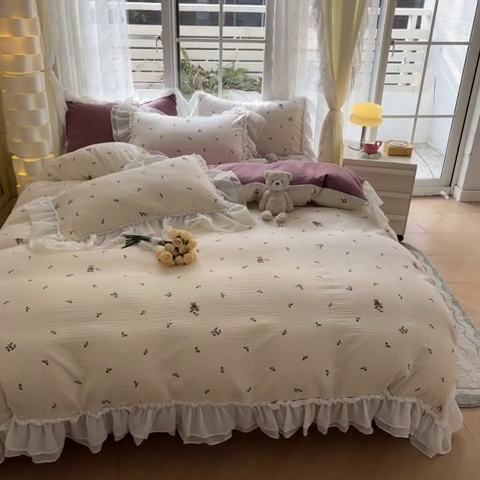 91家纺网 家纺一手货源 找家纺 慕澄 2024新款时尚印花泡泡棉花边四件套 小淘气