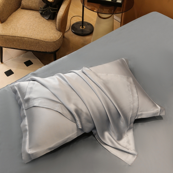 91家纺网 家纺一手货源 找家纺 凯森家纺 2024新款双面真丝宽边款枕头套枕芯套 双面-鸽子灰