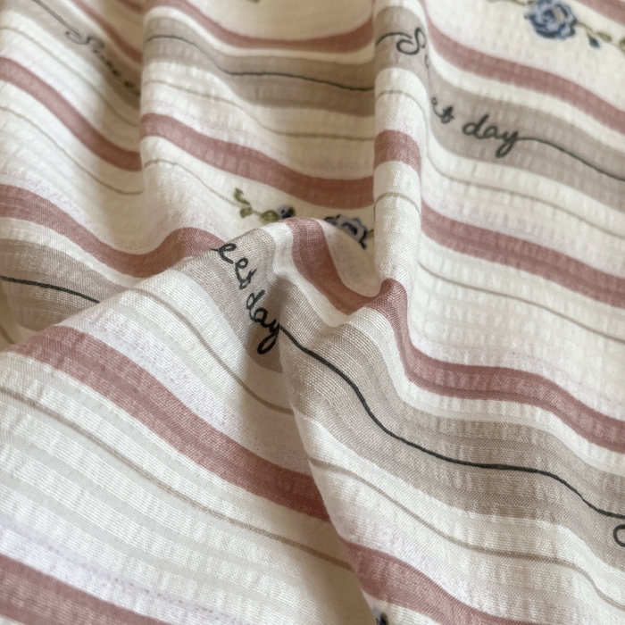 91家纺网 家纺一手货源 找家纺 慕澄 2024新款时尚印花泡泡棉花边四件套 心语