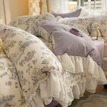 91家纺网 家纺一手货源 找家纺 （总）慕澄 2024新款时尚印花泡泡棉花边四件套