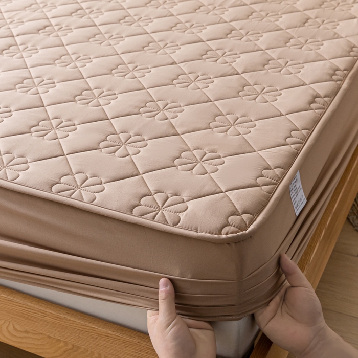 91家纺网 家纺一手货源 找家纺 ab家纺 2024新款40支全棉纯色夹棉床笠 卡其