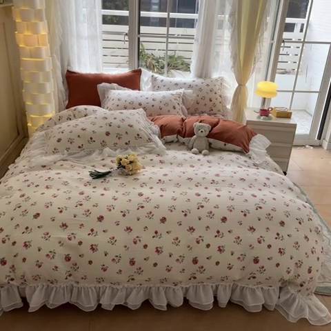 91家纺网 家纺一手货源 找家纺 慕澄 2024新款时尚印花泡泡棉花边四件套 安妮