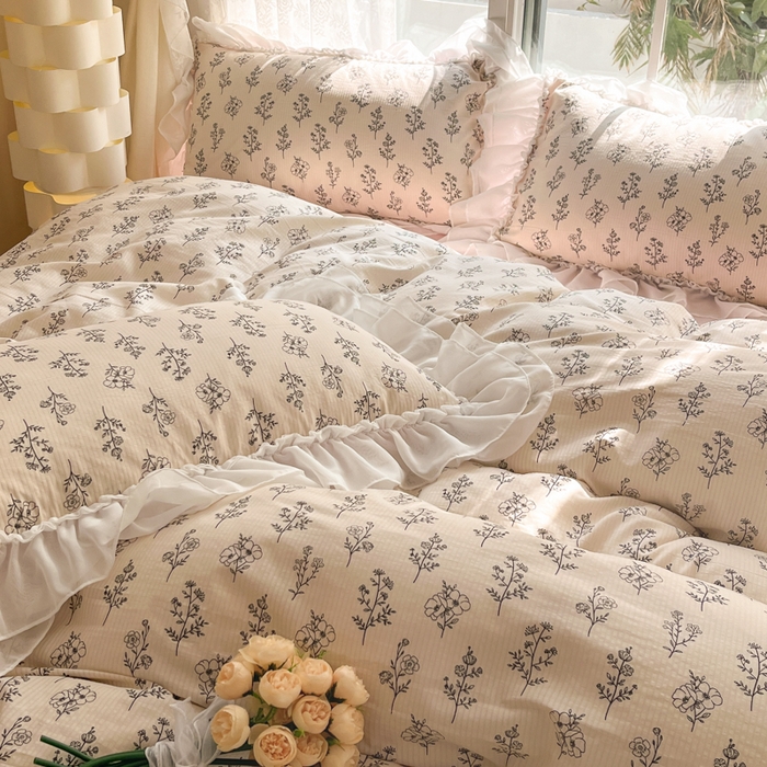 91家纺网 家纺一手货源 找家纺 慕澄 2024新款时尚印花泡泡棉花边四件套 叶苏