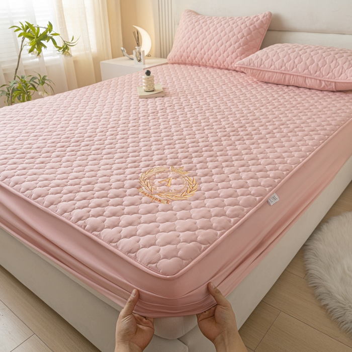 91家纺网 家纺一手货源 找家纺 （总）卡伦 2025新款夹棉床笠烫画系列