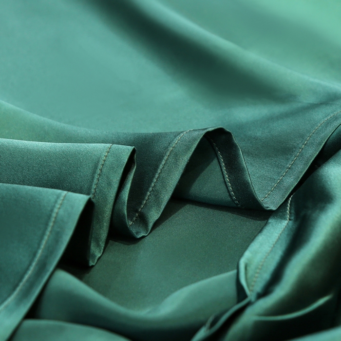 91家纺网 家纺一手货源 找家纺 凯森家纺 2024新款双面真丝宽边款枕头套枕芯套 双面孔雀绿