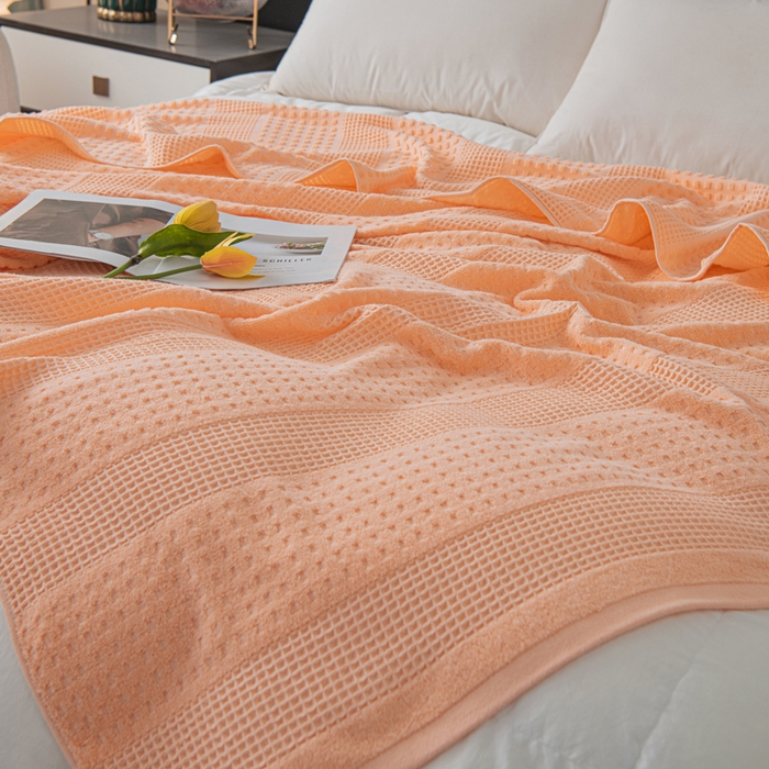 91家纺网 家纺一手货源 找家纺 雯雨家纺 2024老式怀旧A类纯棉毛巾被 蜂窝玉色