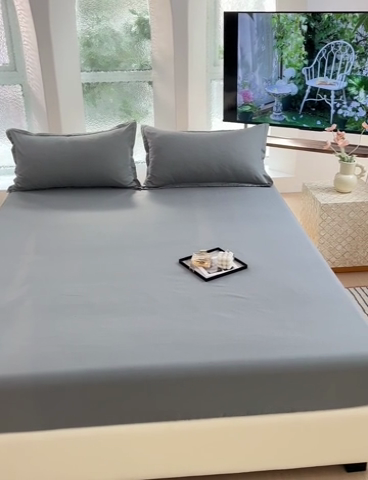 91家纺网 家纺一手货源 找家纺  楠沐家纺 2025新款纯色亲肤芦荟棉水洗棉床笠 灰色