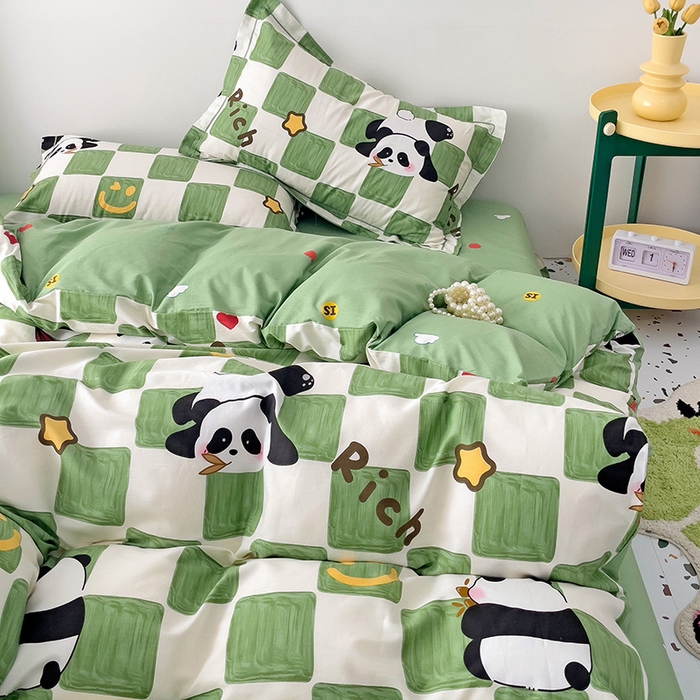 91家纺网 家纺一手货源 找家纺 乐童 2024新款直播爆款13070纯棉印花吊边款一字绣四件套 安逸胖达