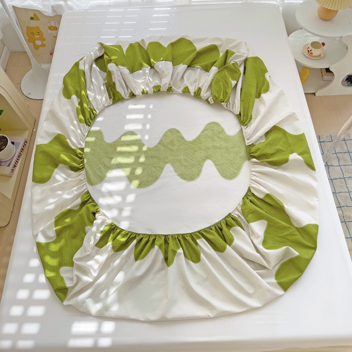 91家纺网 家纺一手货源 找家纺  楠沐家纺 2026新款印花亲肤芦荟棉水洗棉床笠 波浪纹-绿