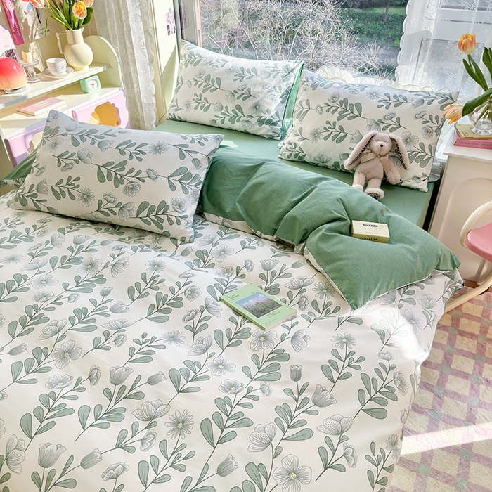 91家纺网 家纺一手货源 找家纺  琪格格纺织 2024新款13372全棉印花小清新四件套 森林花