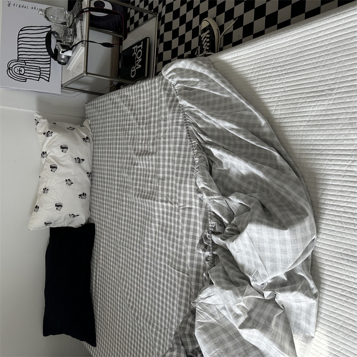 91家纺网 家纺一手货源 找家纺 恋恋三季 2024新款全棉单品床笠床单 全棉斜纹-错落格灰