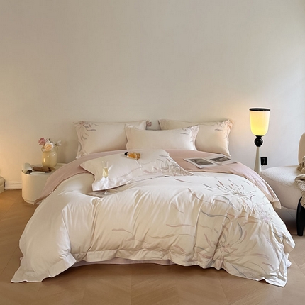 爱缦 2024新款80支新疆棉刺绣四件套--薄雾云裳系列 浅粉白