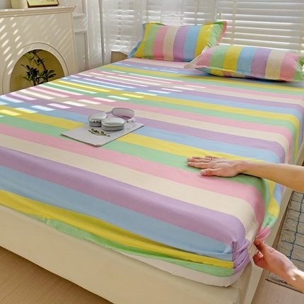 91家纺网 家纺一手货源 找家纺  楠沐家纺 2025新款印花亲肤芦荟棉水洗棉床笠 彩虹桥