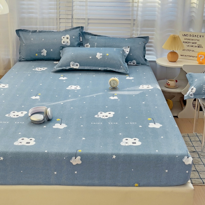 91家纺网 家纺一手货源 找家纺  楠沐家纺 2026新款印花亲肤芦荟棉水洗棉床笠 星星点灯