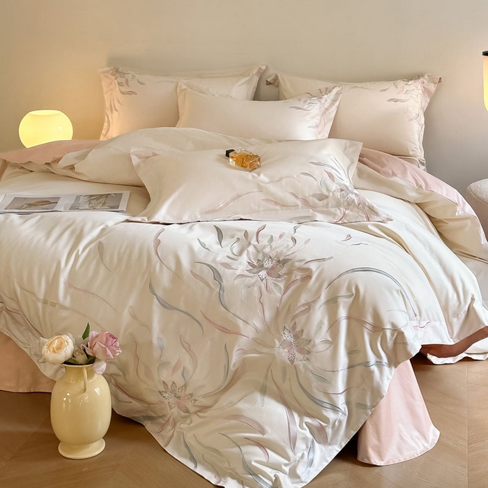 91家纺网 家纺一手货源 找家纺 （总）爱缦 2024新款80支新疆棉刺绣四件套--薄雾云裳系列