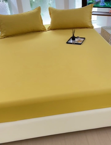 91家纺网 家纺一手货源 找家纺  楠沐家纺 2025新款纯色亲肤芦荟棉水洗棉床笠 金色