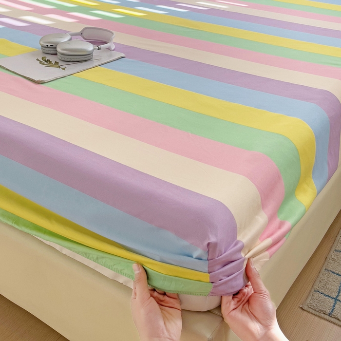 91家纺网 家纺一手货源 找家纺  楠沐家纺 2025新款印花亲肤芦荟棉水洗棉床笠 彩虹桥