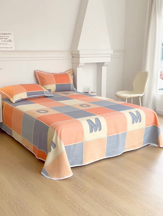 91家纺网 家纺一手货源 找家纺 首爱家纺 2025新款花边老粗布印花床单系列套件 字母风格