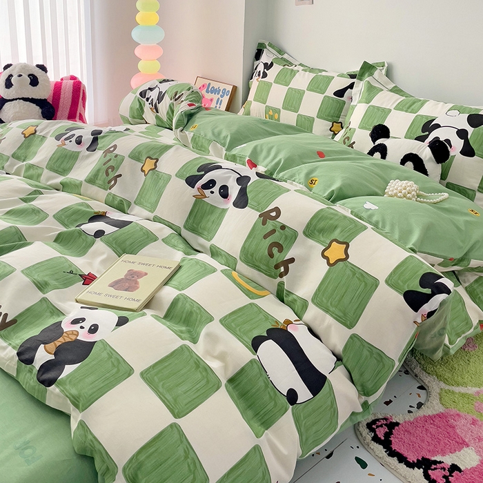 91家纺网 家纺一手货源 找家纺 乐童 2024新款直播爆款13070纯棉印花吊边款一字绣四件套 安逸胖达