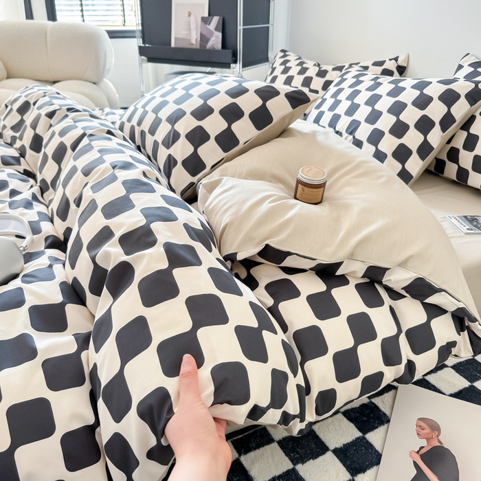 91家纺网 家纺一手货源 找家纺 呗旺鹿 2024新款休闲风全棉纯棉四件套 黑米格