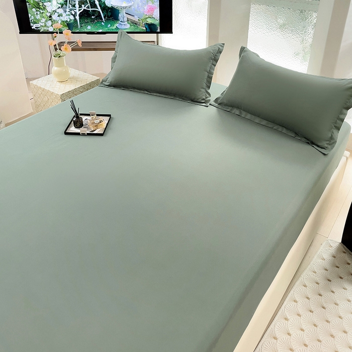 91家纺网 家纺一手货源 找家纺  楠沐家纺 2025新款纯色亲肤芦荟棉水洗棉床笠 军绿