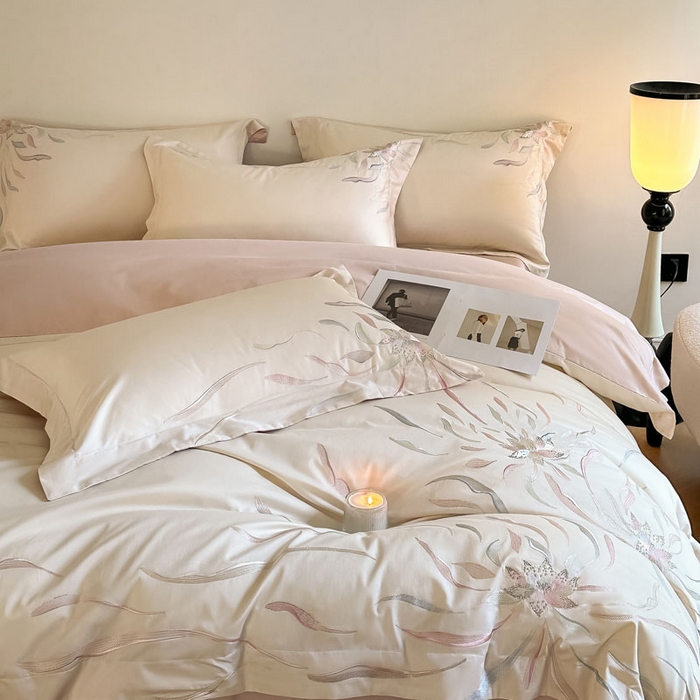 91家纺网 家纺一手货源 找家纺 （总）爱缦 2024新款80支新疆棉刺绣四件套--薄雾云裳系列